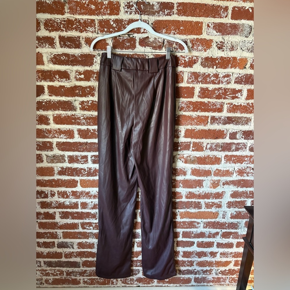 NWT Pretty Little Thing Dark Chocolate Faux Leather Straight Leg Trousers - Picture 4 of 6